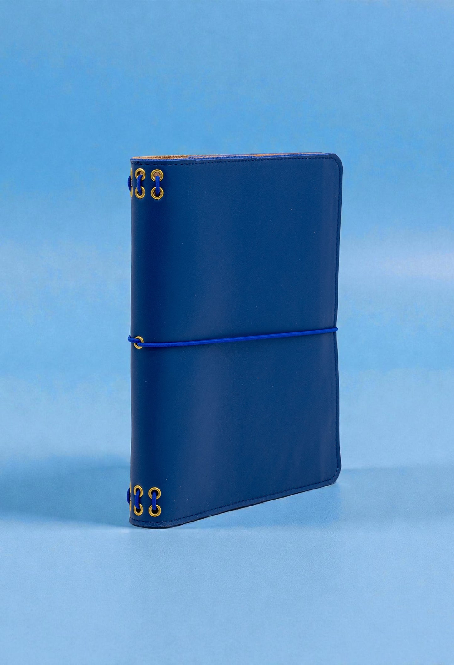 journal cover a5 slim in pelle liscia blu e interno in crosta scamosciata naturale alosbag
