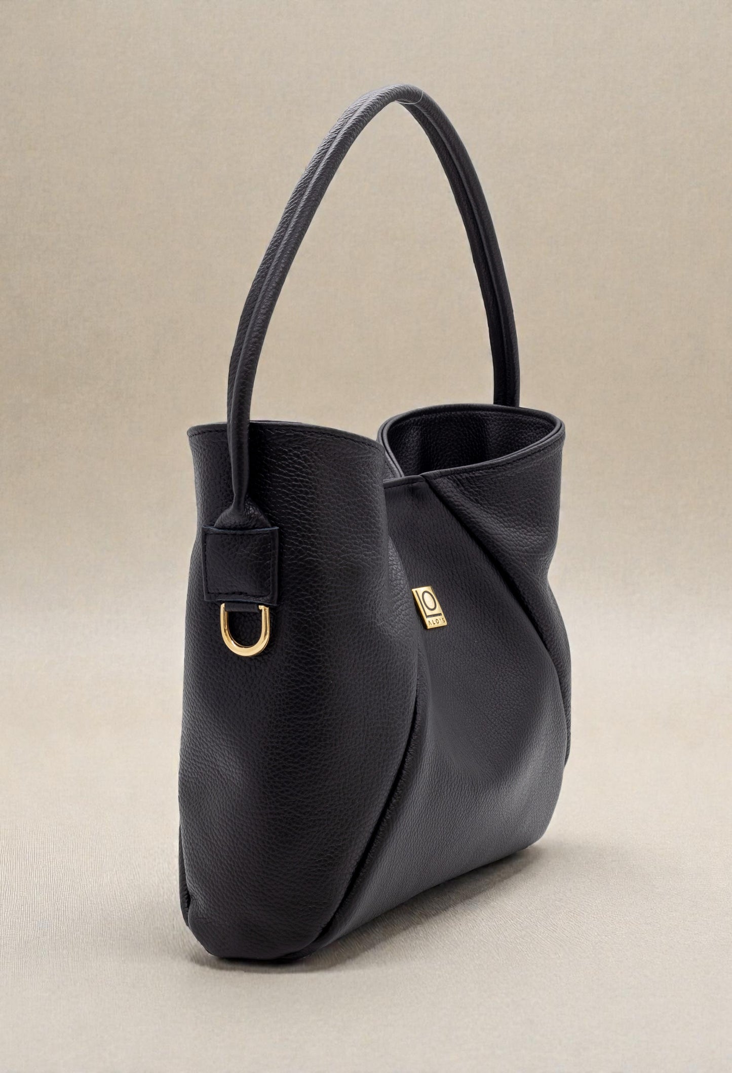 Beatrice Soft Black - Deer