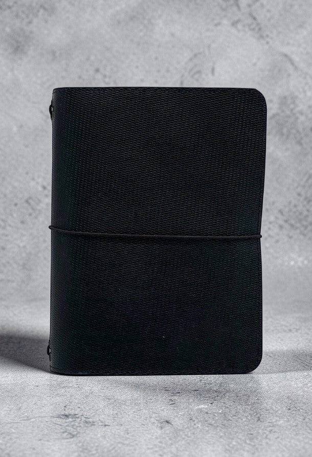 copertina agenda a5 pelle nera goffata