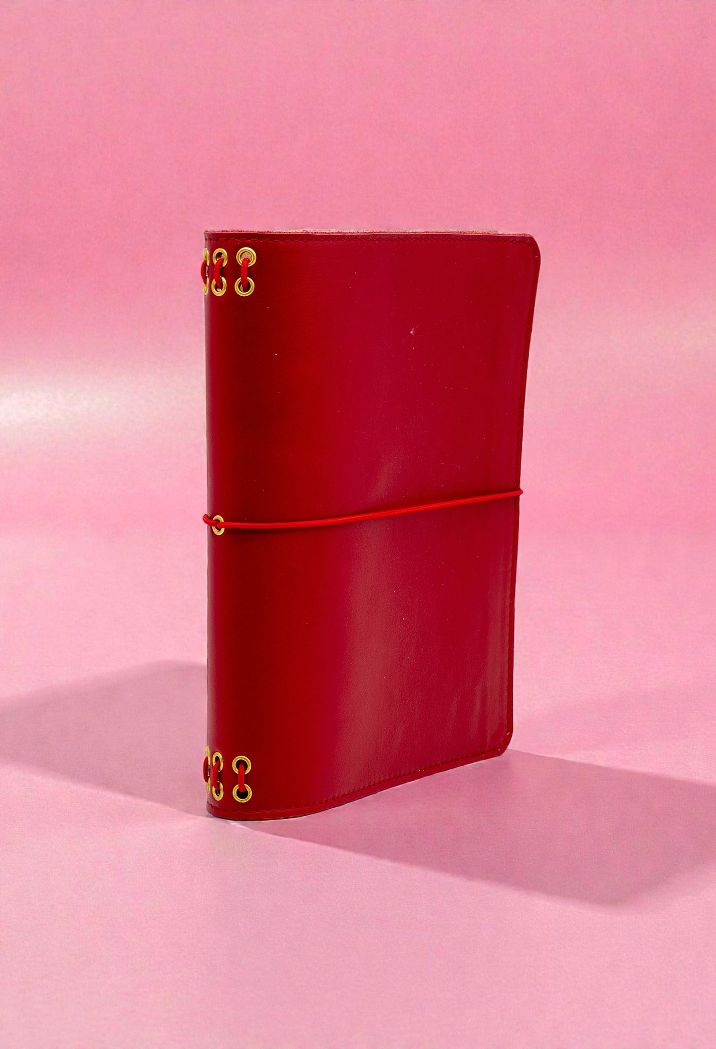 journal cover a5 slim in pelle liscia ciliegia 
e interno in crosta scamosciata naturale alosbag