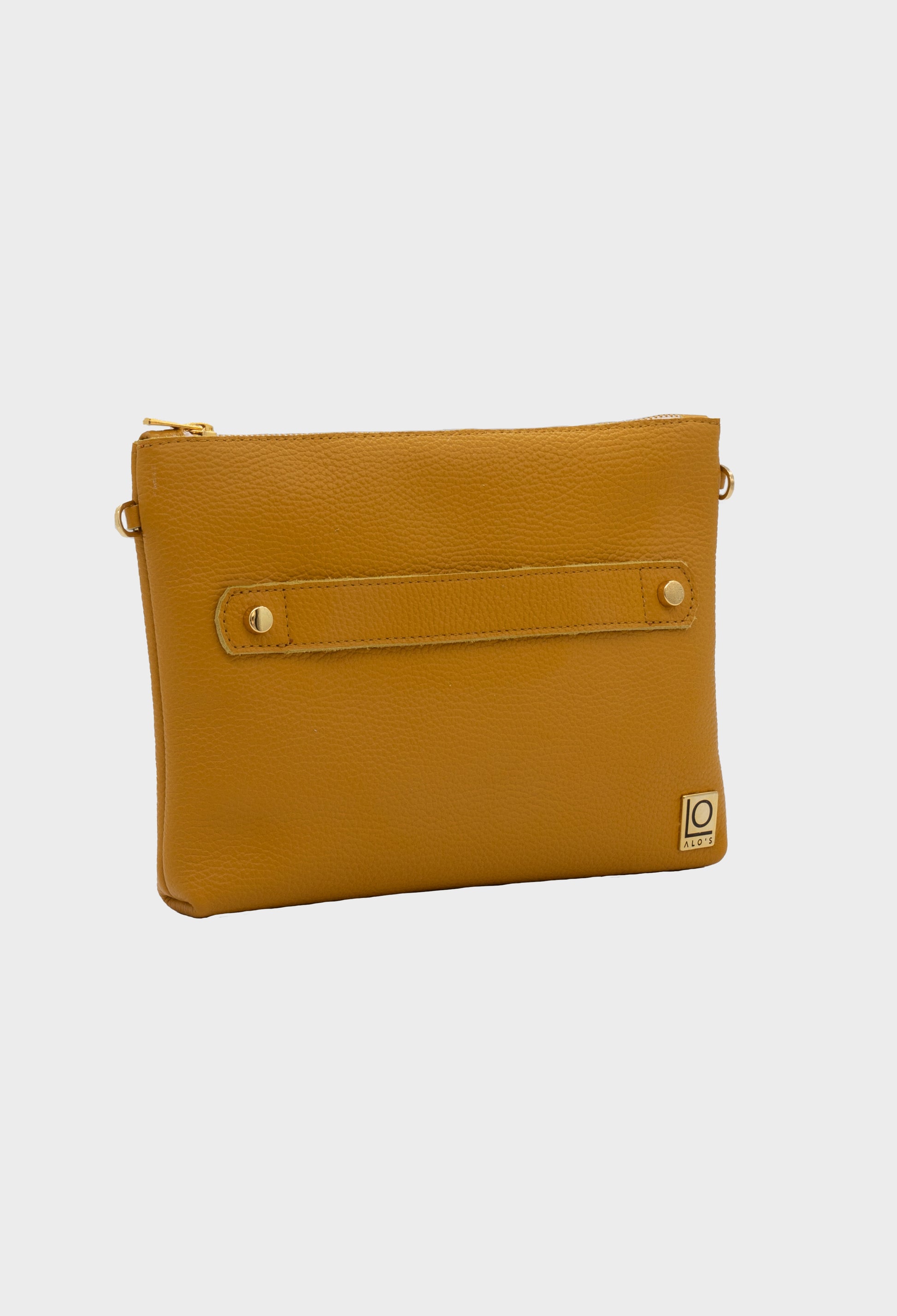 pochette gialla artigianale in pelle martellata color curry made in italy borsa a mano