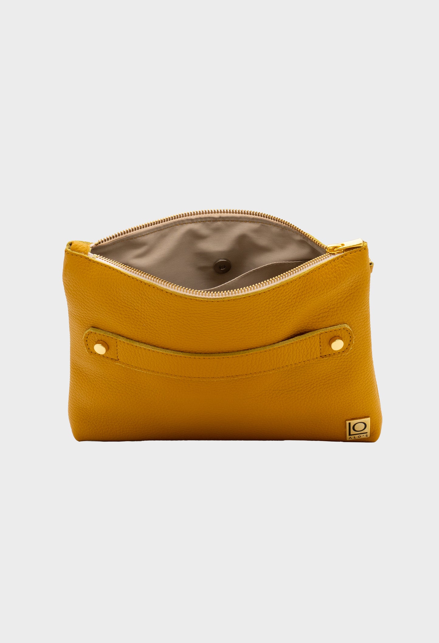 pochette gialla artigianale in pelle martellata color curry made in italy dettaglio interno