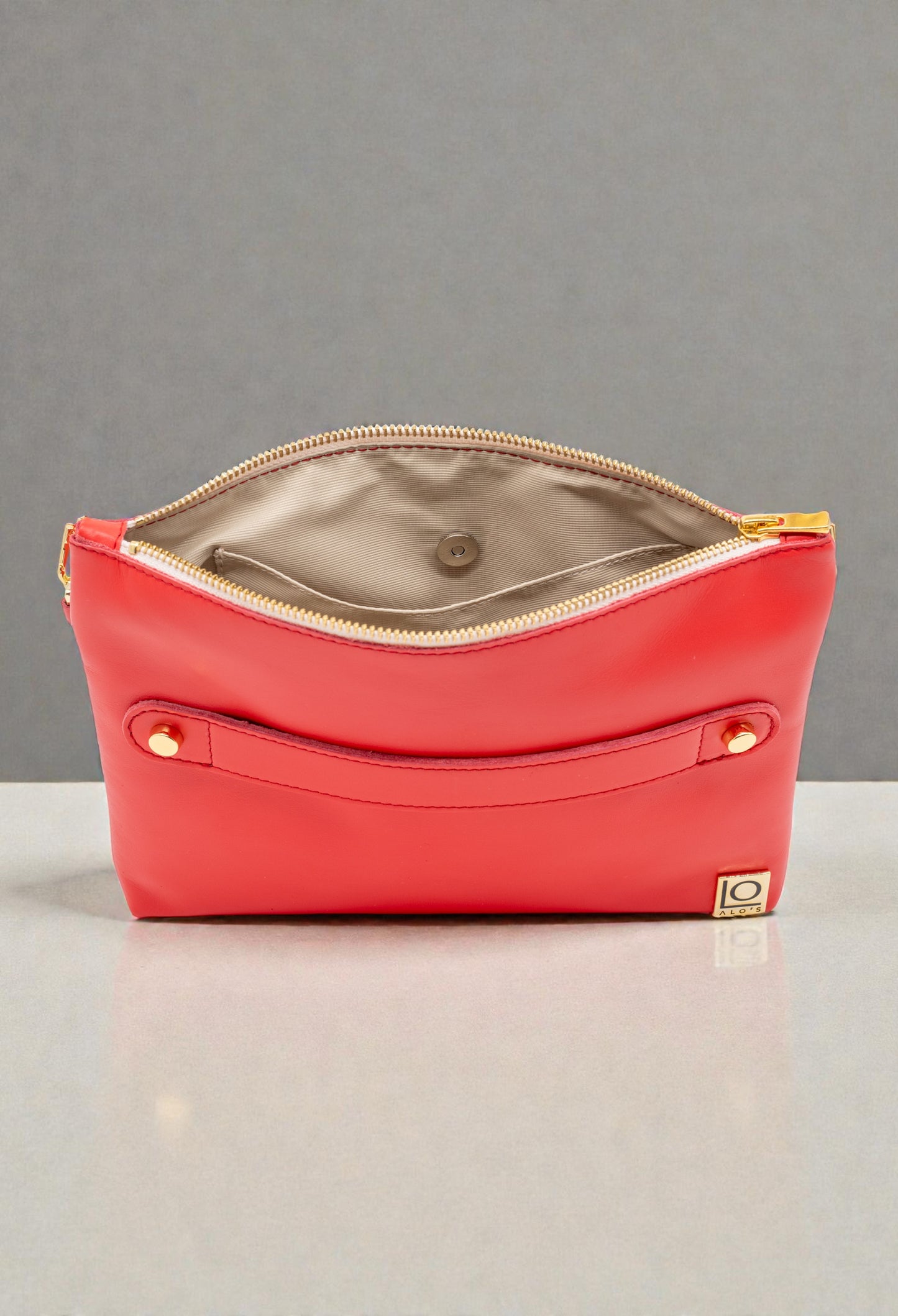 pochette rossa artigianale n pelle rosso geranio dettaglio interno